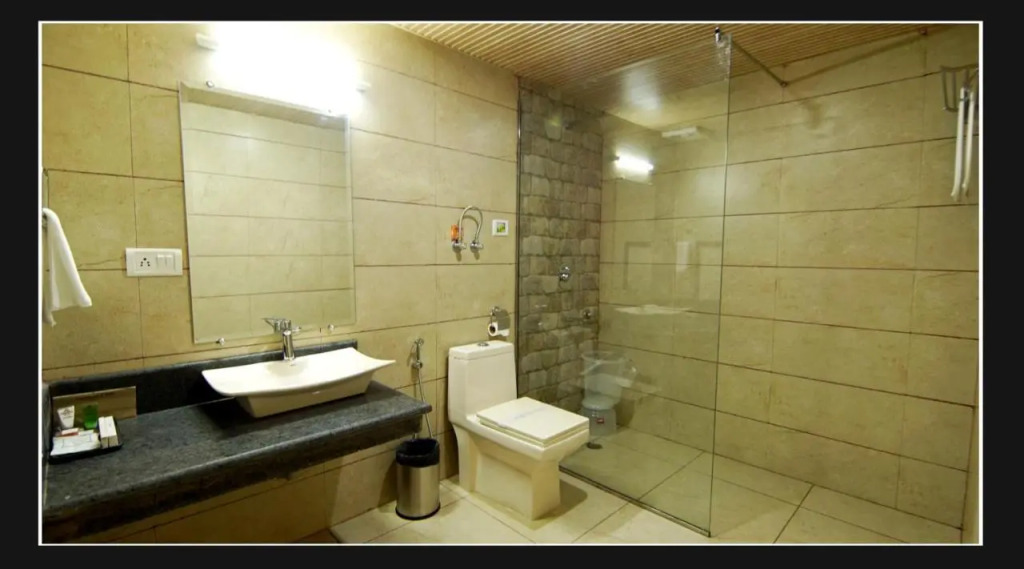 Grand Krisa Resort & SPA, Manali Experience Luxury With all Weather ACs in Every Room