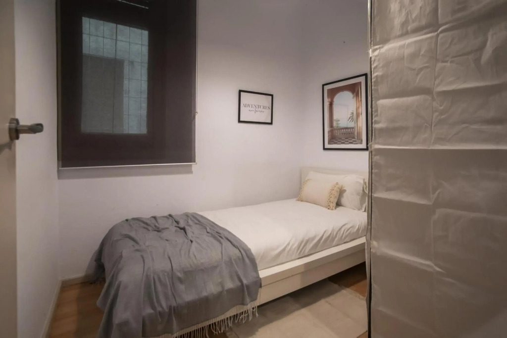 32PAR218 - Big and spacious apartment downtown