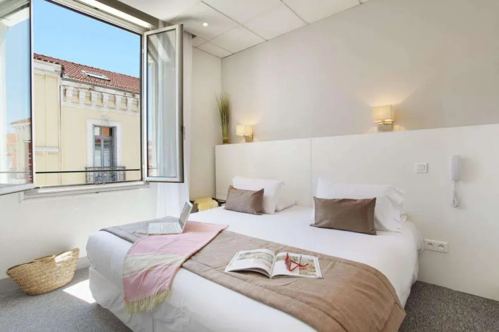 Hôtel P.L.M