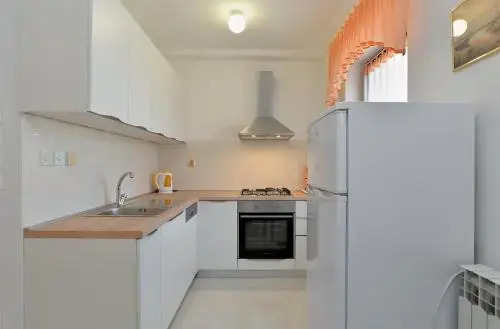 Apartment Gracijela 827