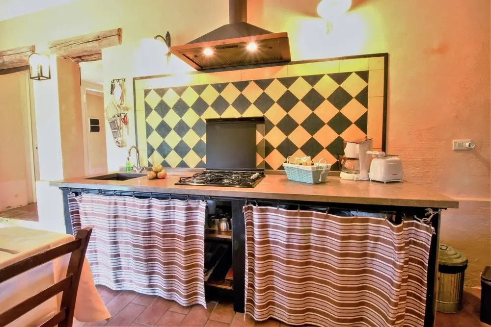 Apartment Near Lake Trasimeno With Pool