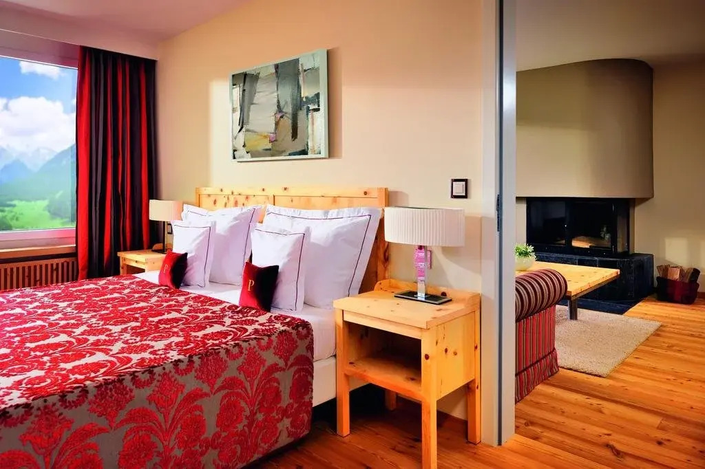 Hotel Paradies
