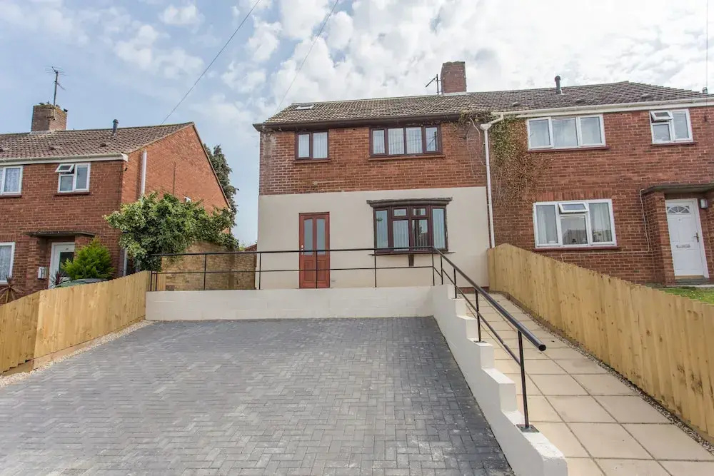 Spacious Comfortable 2 Bed Apartments in Oxford, Free Parking, OX2 Easy Access to City Centre & Hospitals