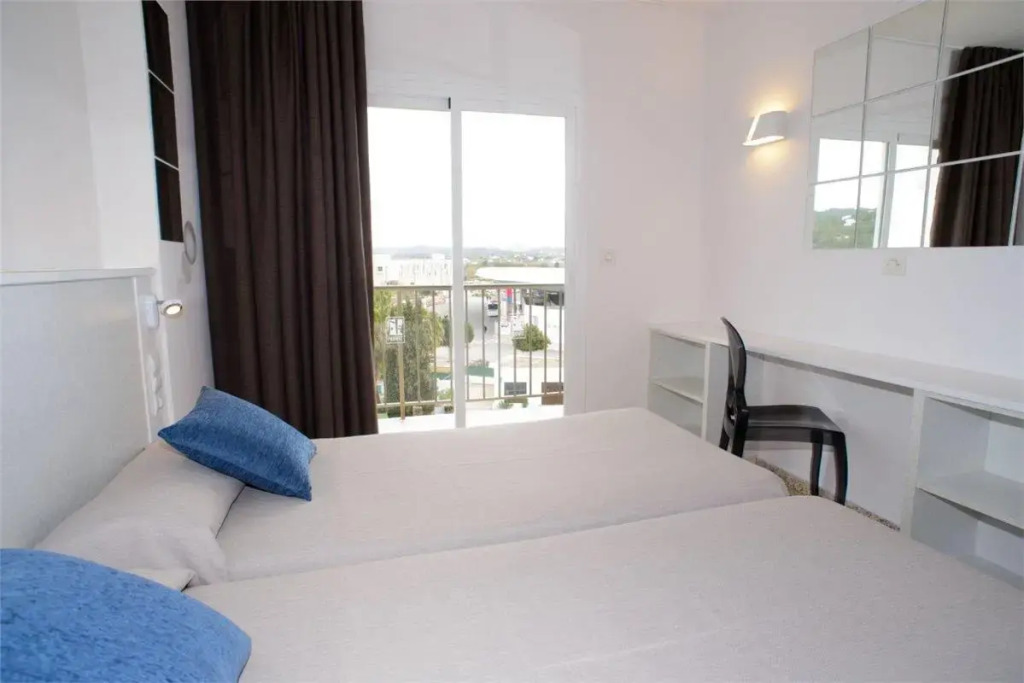 Hotel Tarba