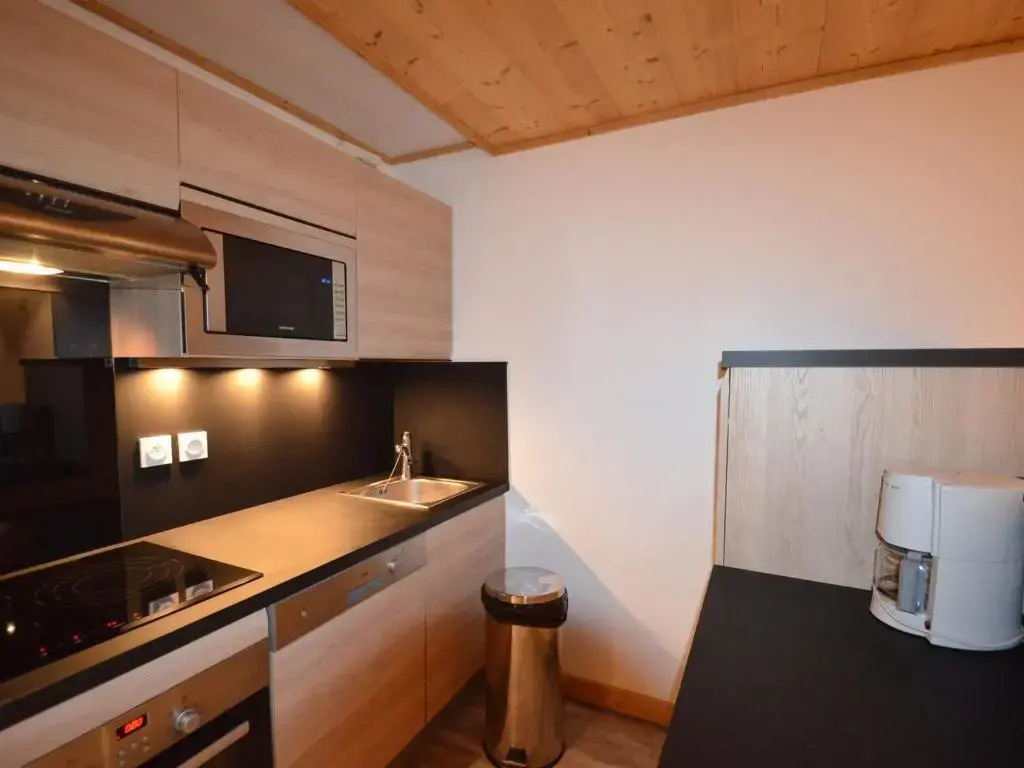 Appartement Les Menuires, 2 pièces, 4 personnes - FR-1-452-153