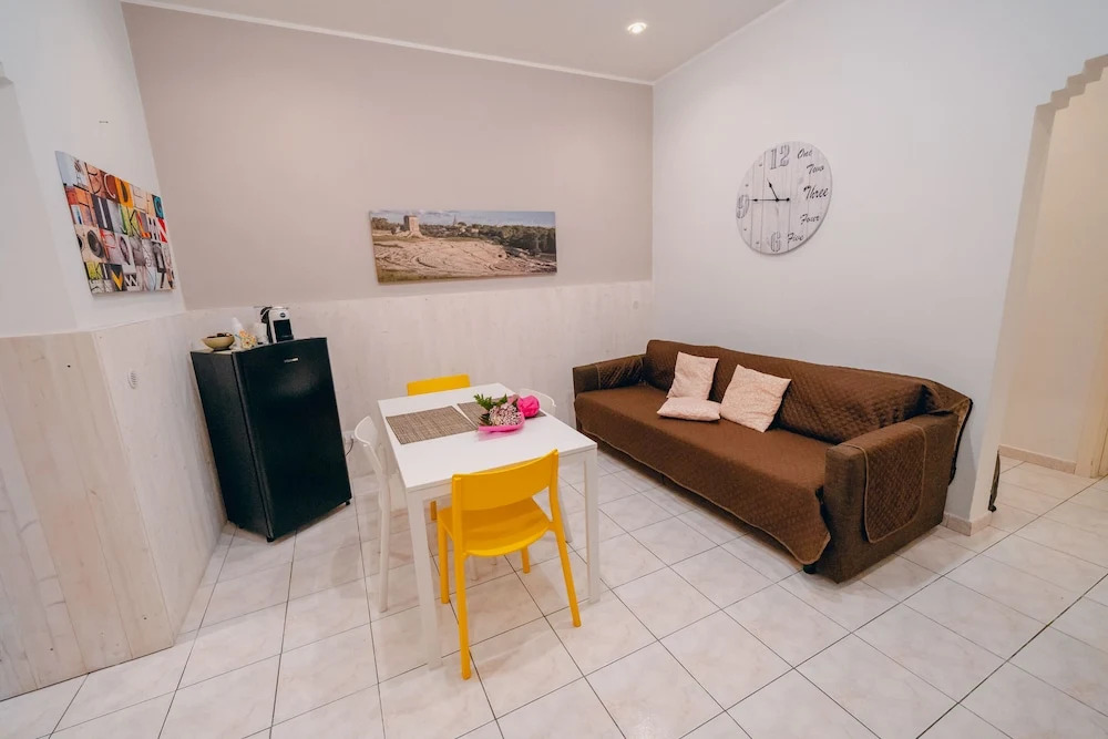 SyracuseApartments ISONZO di SIRACUSA Stupendo appartamento vicino ad ORTIGIA e a 200m dal mare