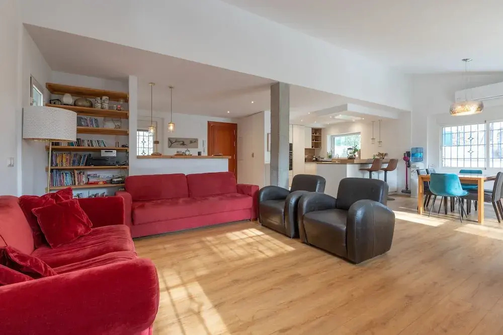 Axarqu a in Malaga With 2 Bedrooms and 1 Bathrooms