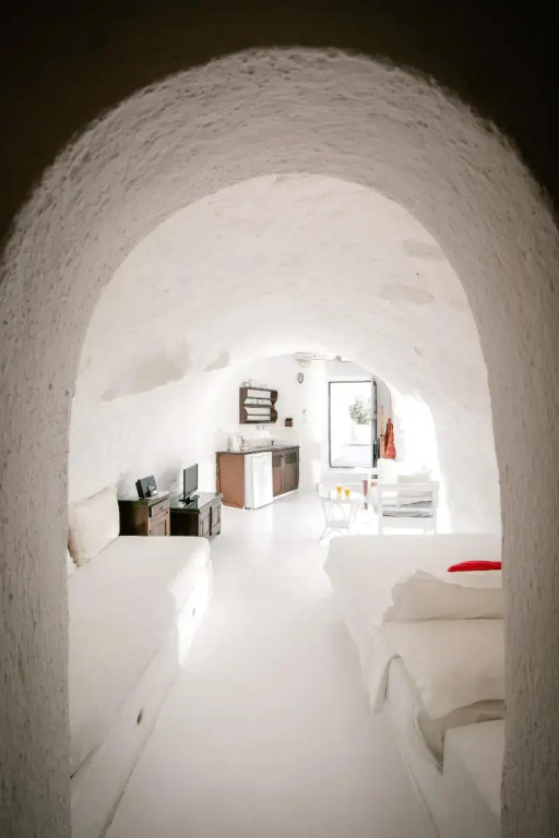 Alexanders Suites