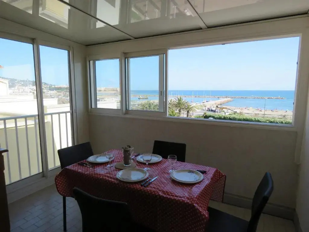 Appartement Sète, 1 pièce, 4 personnes - FR-1-472-115