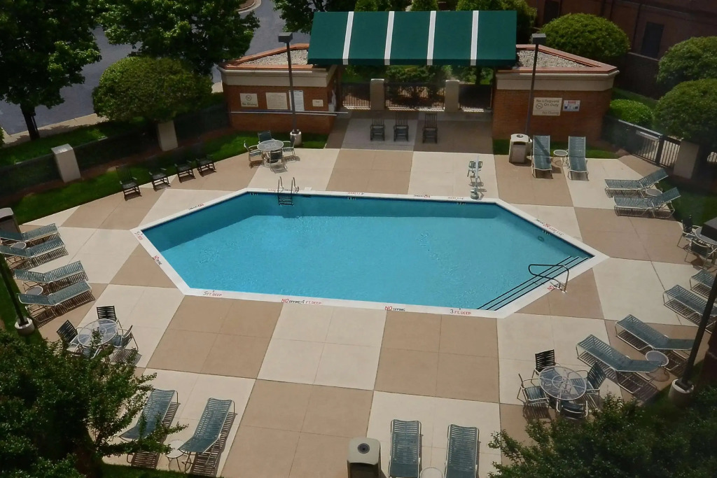 Hampton Inn Raleigh Capital Blvd North