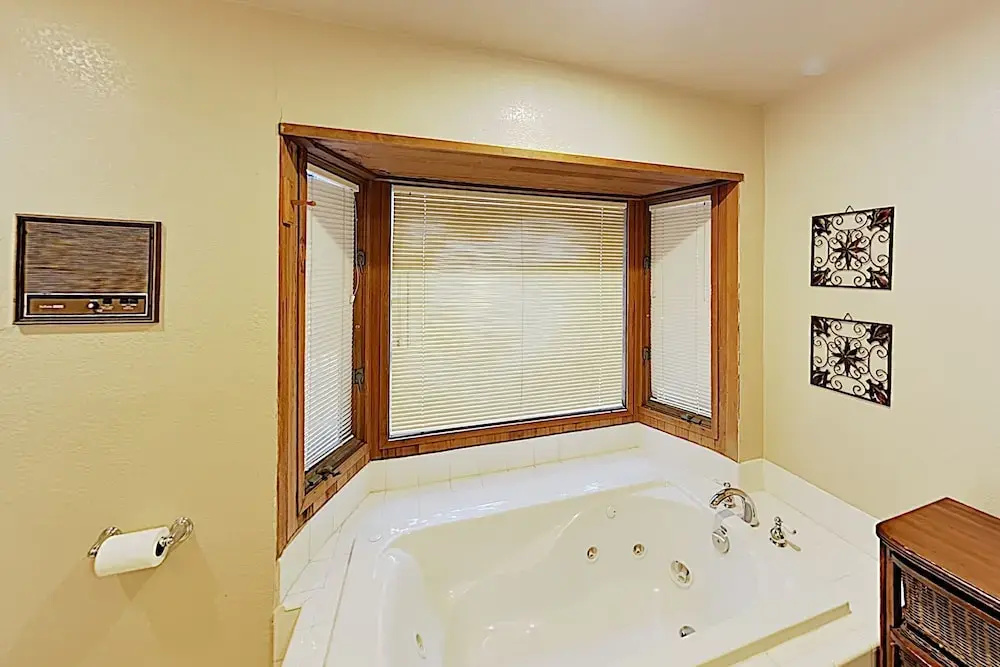 New Listing! Alpine Gem W/ Game Room & Hot Tub 3 Bedroom Home