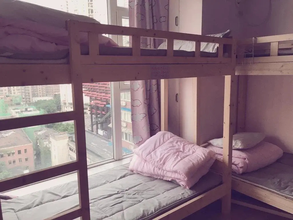 riverside youth hostel