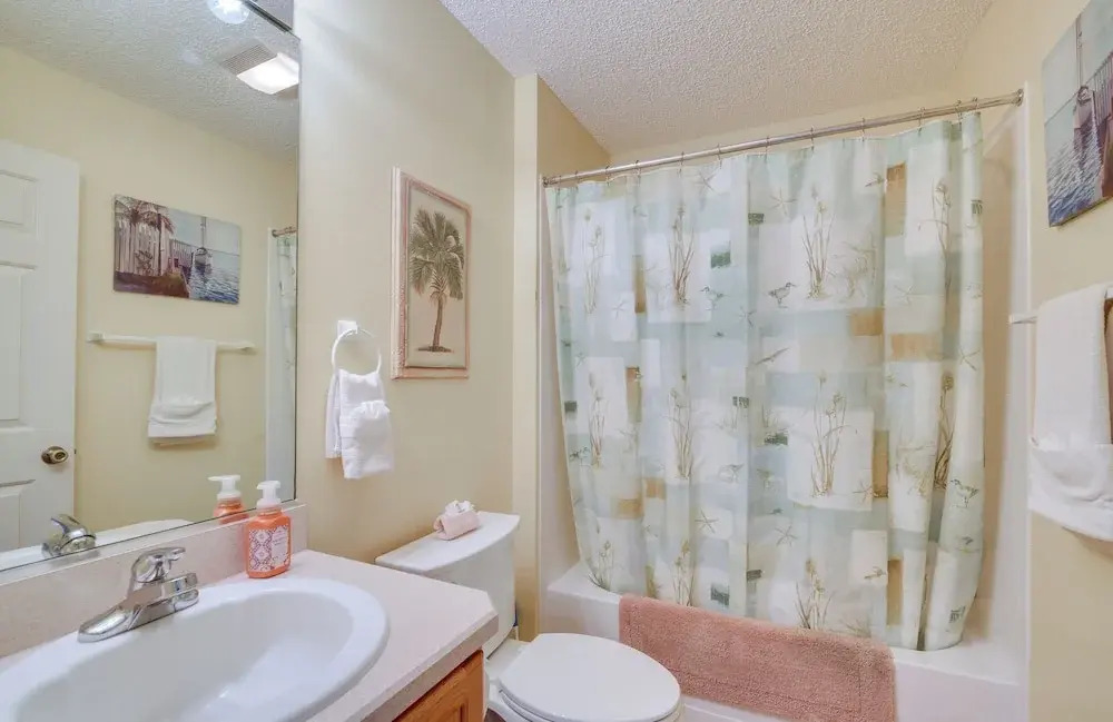 Walk to Community Perks: Home in The Villages