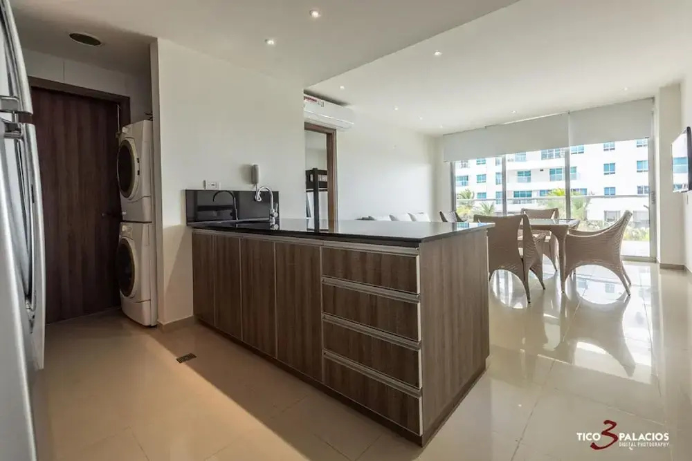 Apartment in Cartagena in Front of the Sea 2me2 With Air conditioning and Wifi