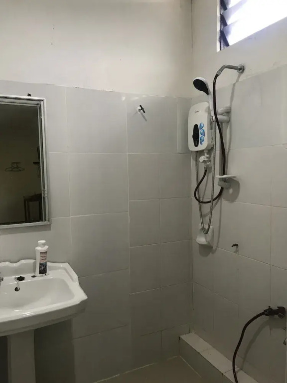 OYO 89781 Hotel Medina 2