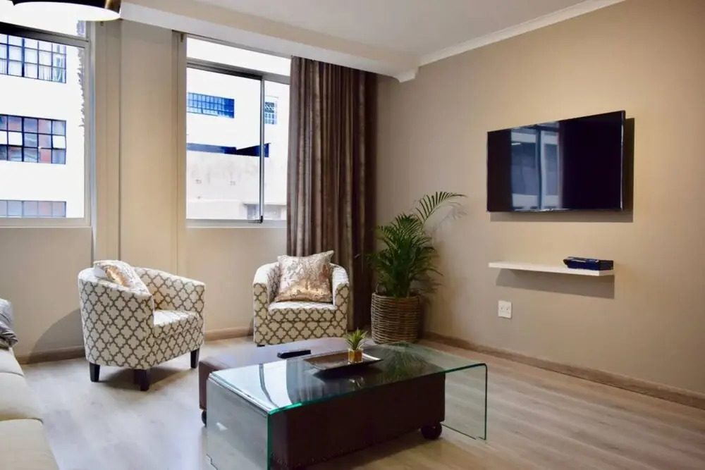 Spacious 1 Bedroom City Centre Apartment