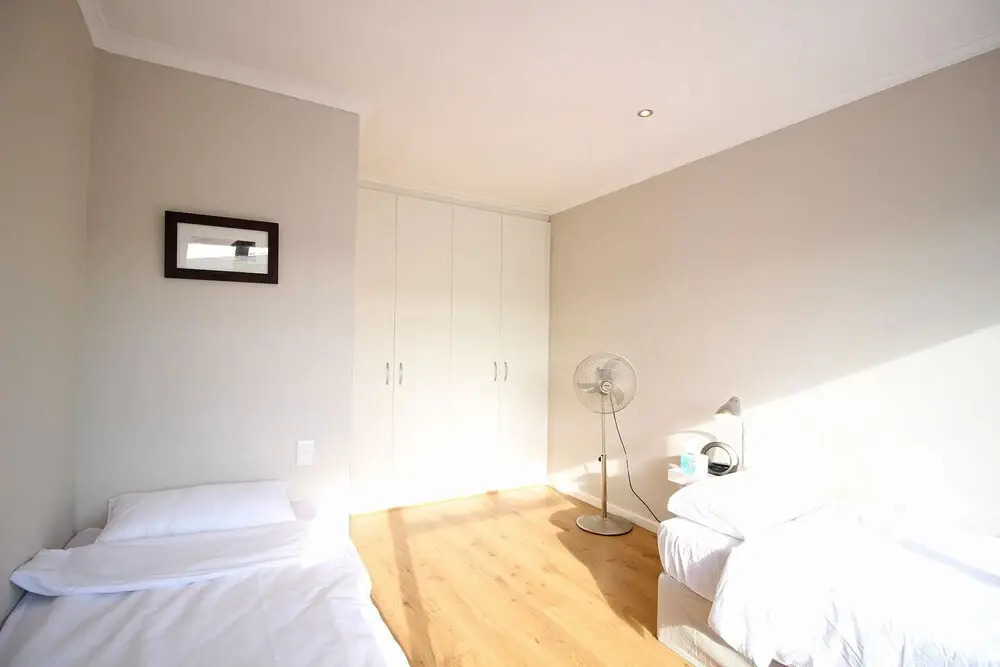 Colli Court 7