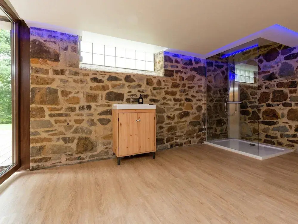 Tenneville Villa with Sauna