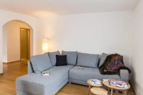 Chasa Praem, Scuol