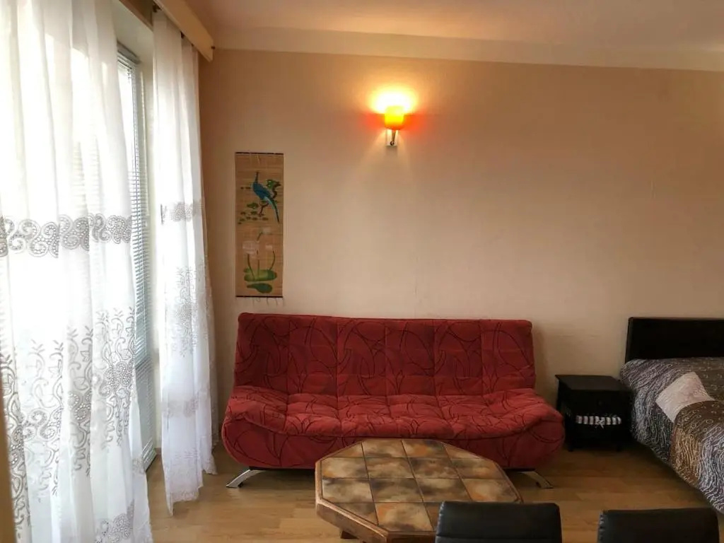 Old Tbilisi Home Near Metro Isani And 300 Aragveli