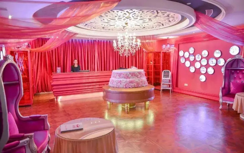 Swan of Love Shenzhen Nanshan hotel