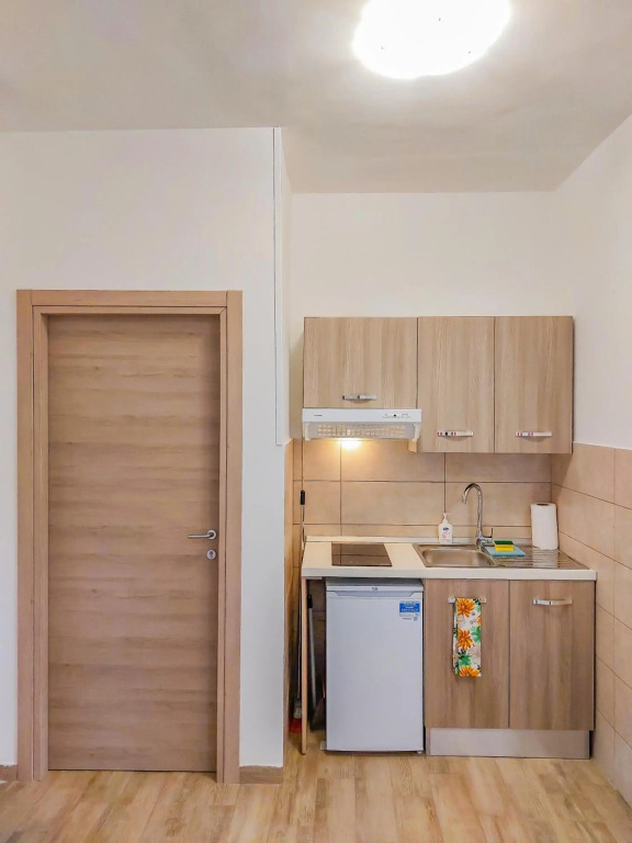 Metro Guest House