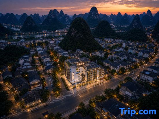 Lijiang • Muxin Resort Starry Sky Pool • Guilin Landscape Holiday Hotel