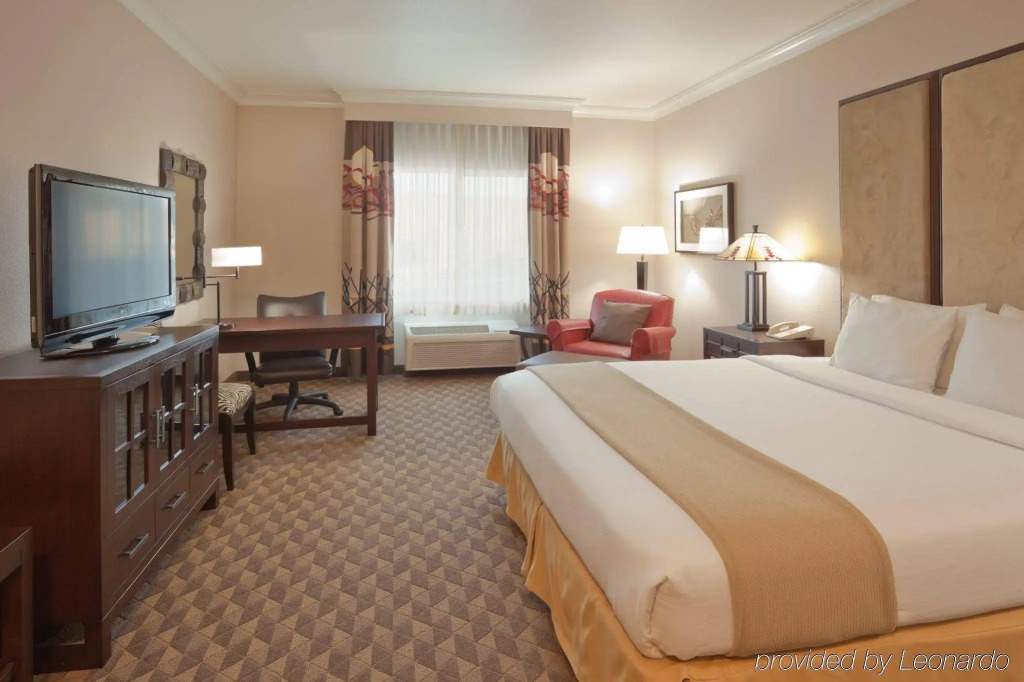 Holiday Inn Express Hotel & Suites Arcata/Eureka-Airport Area by IHG