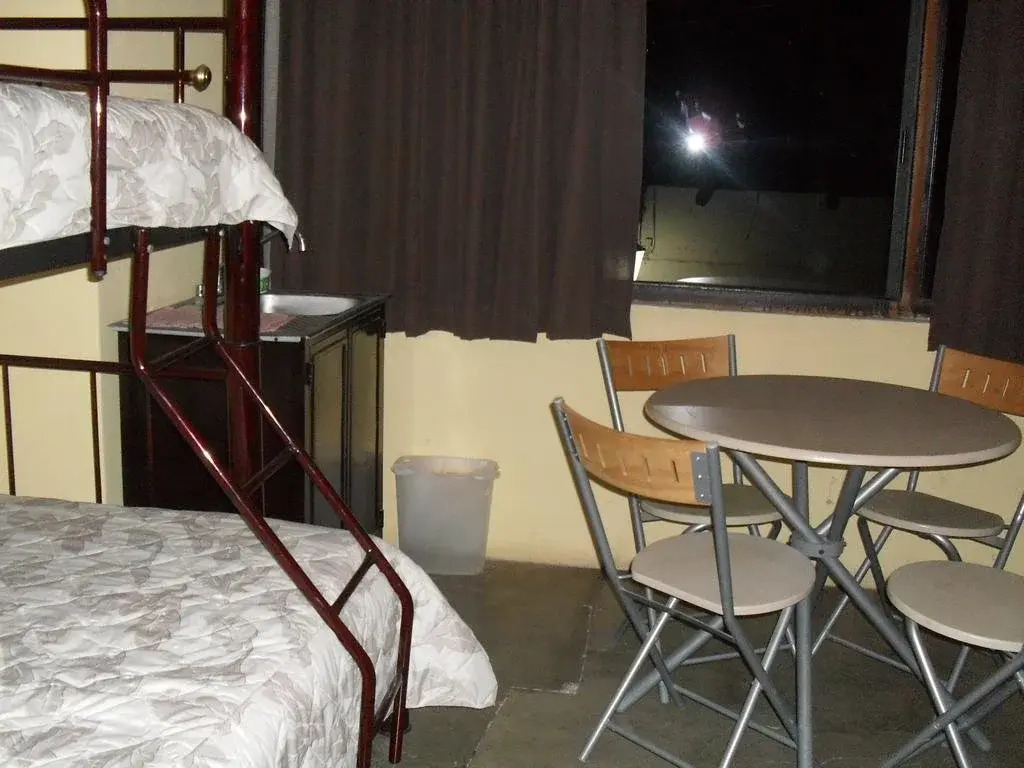 Hotel El Eden 6 personas 4