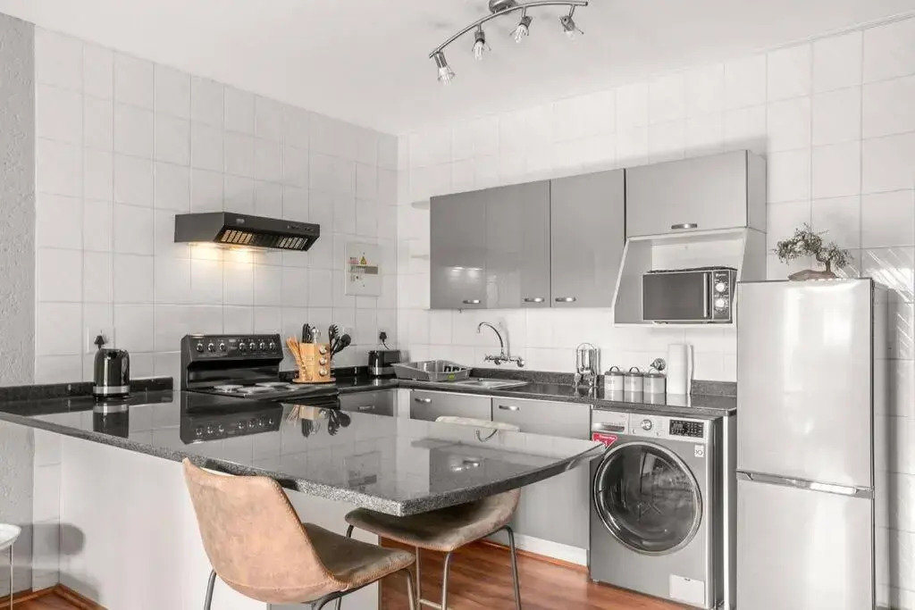 Antibes in West Road South Sandton Apartment