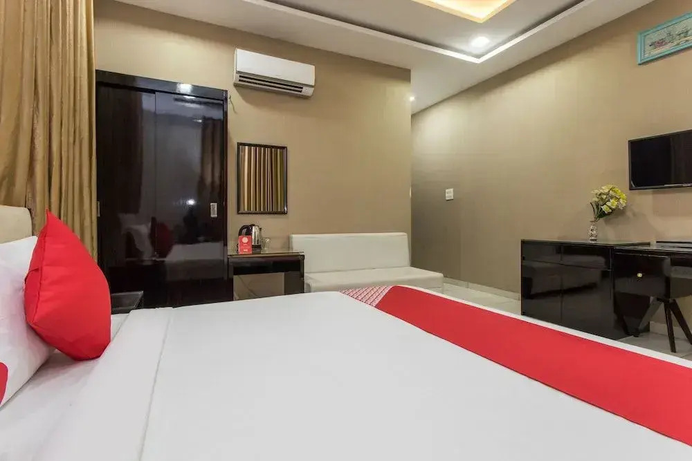 OYO 22319 Hotel Prem Bandhan