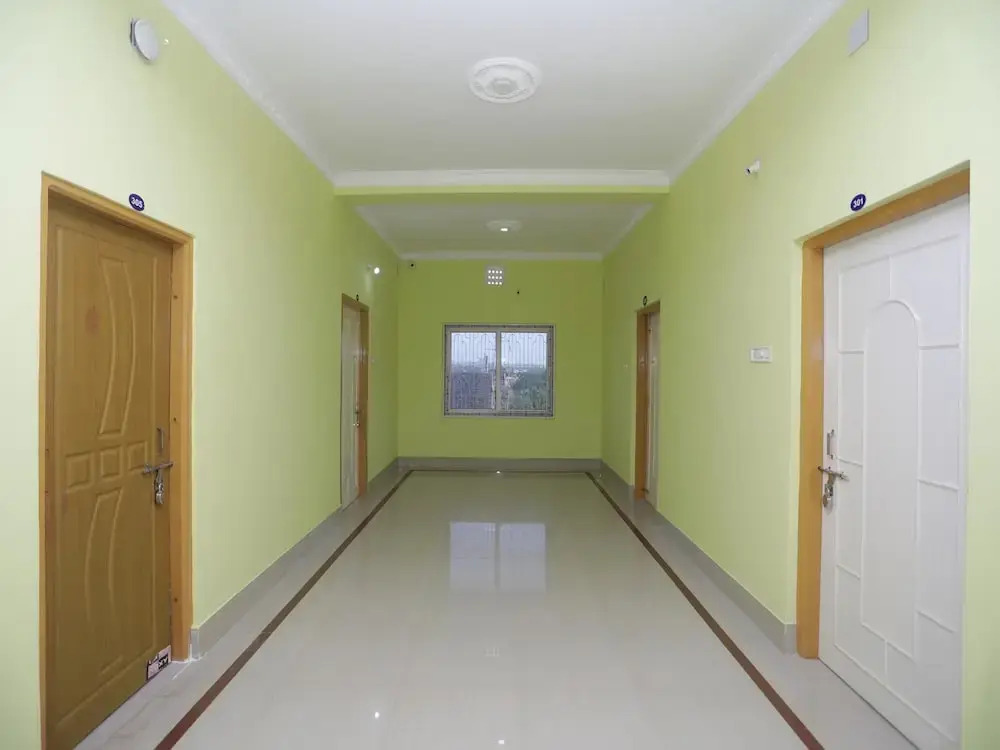 OYO 13859 Soveet Residency