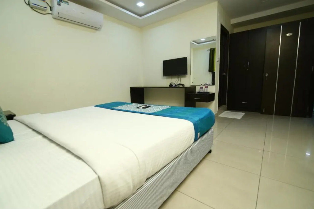 Hotel Siri Inn Hitech City