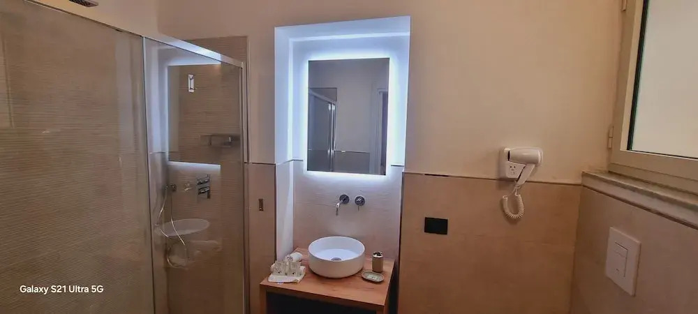 EVA LUXURY SUITE