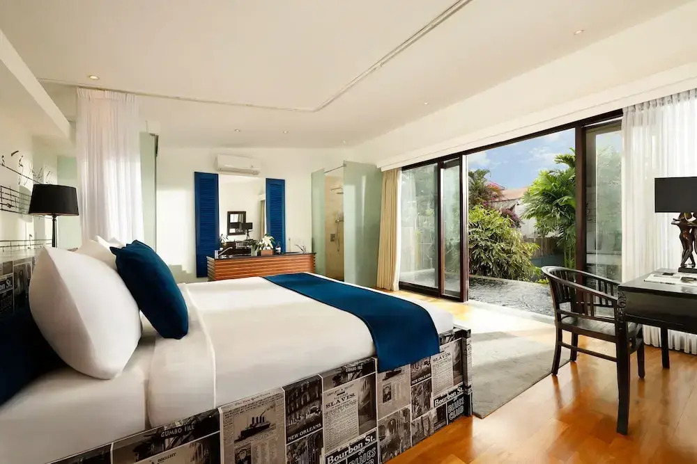 Shanti Estate Seminyak by Nakula