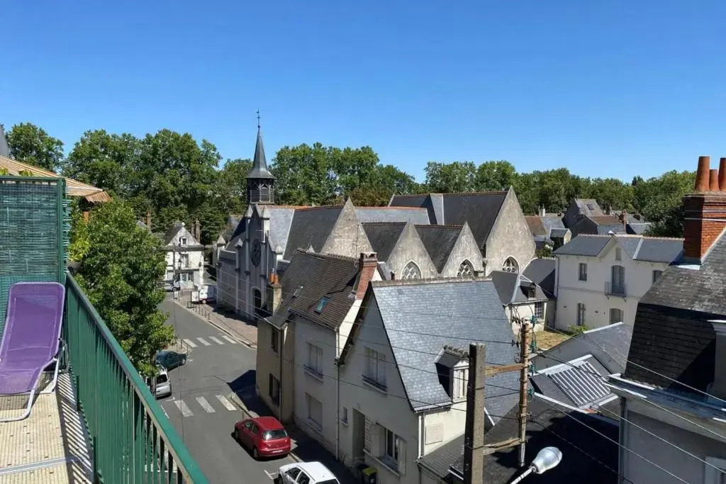 T2 completely renovated in a quiet area close to city center