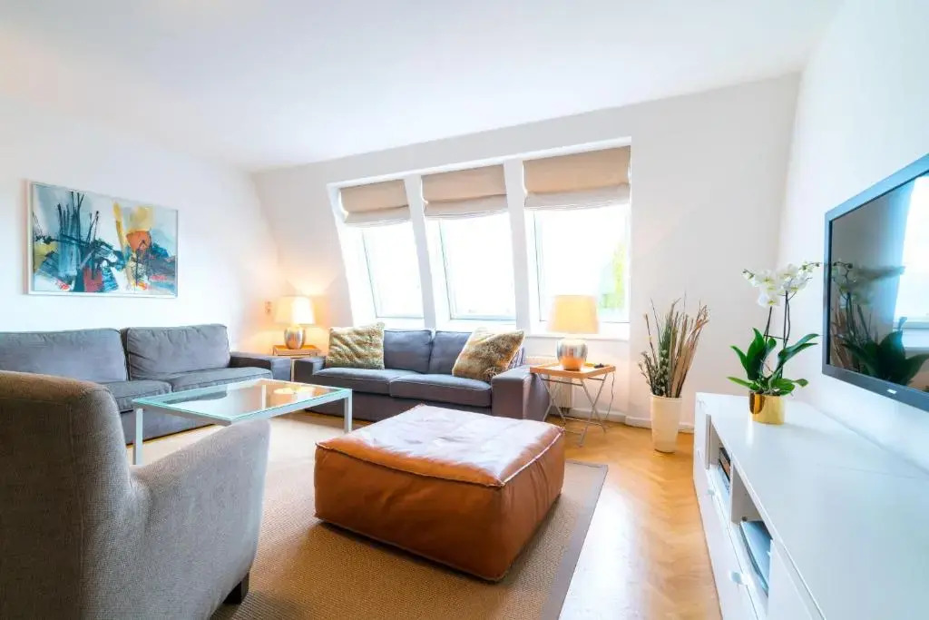Vienna Residence | Terrific apartment with a phenomenal roof terrace just opposite Belvedere Castle