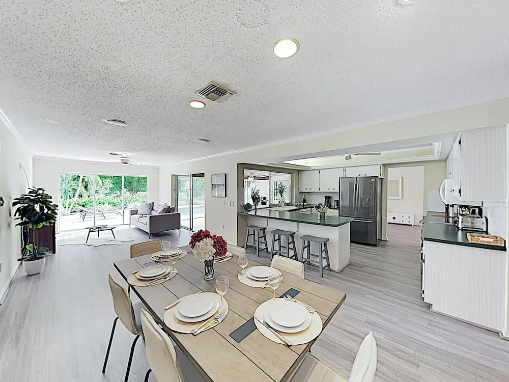 New Listing! Pine Ridge W/ Lanai & Pool 3 Bedroom Home