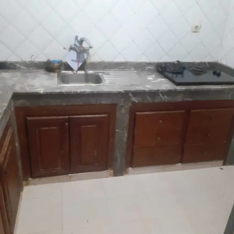 Captivating 4-bed House in Tamaris
