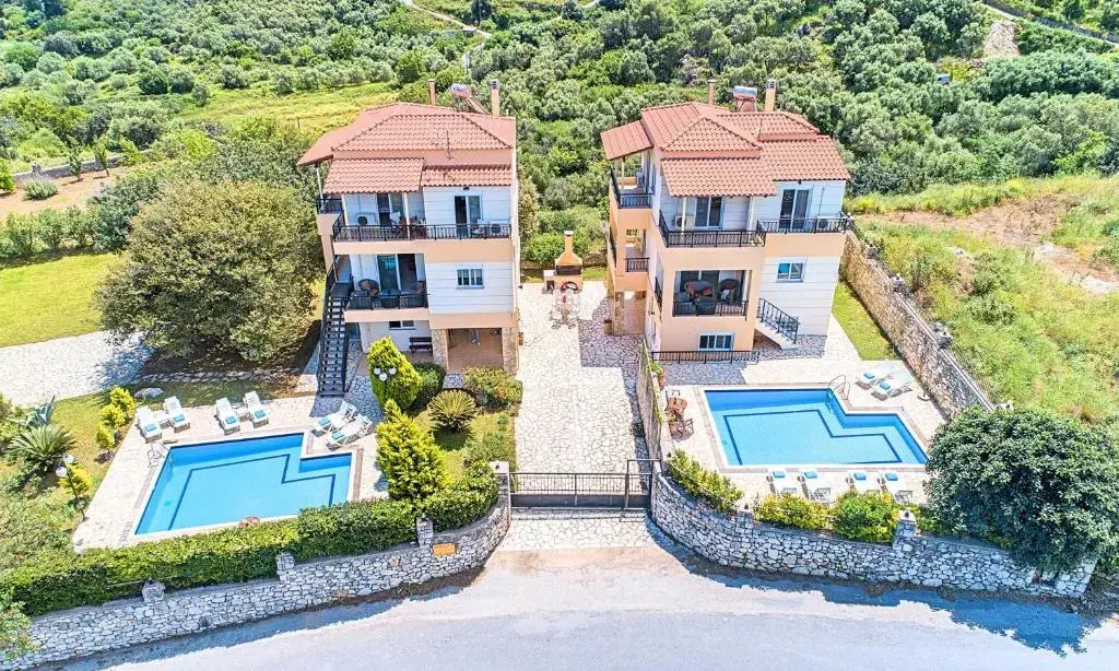 Mare Blue Villas Heated Pool