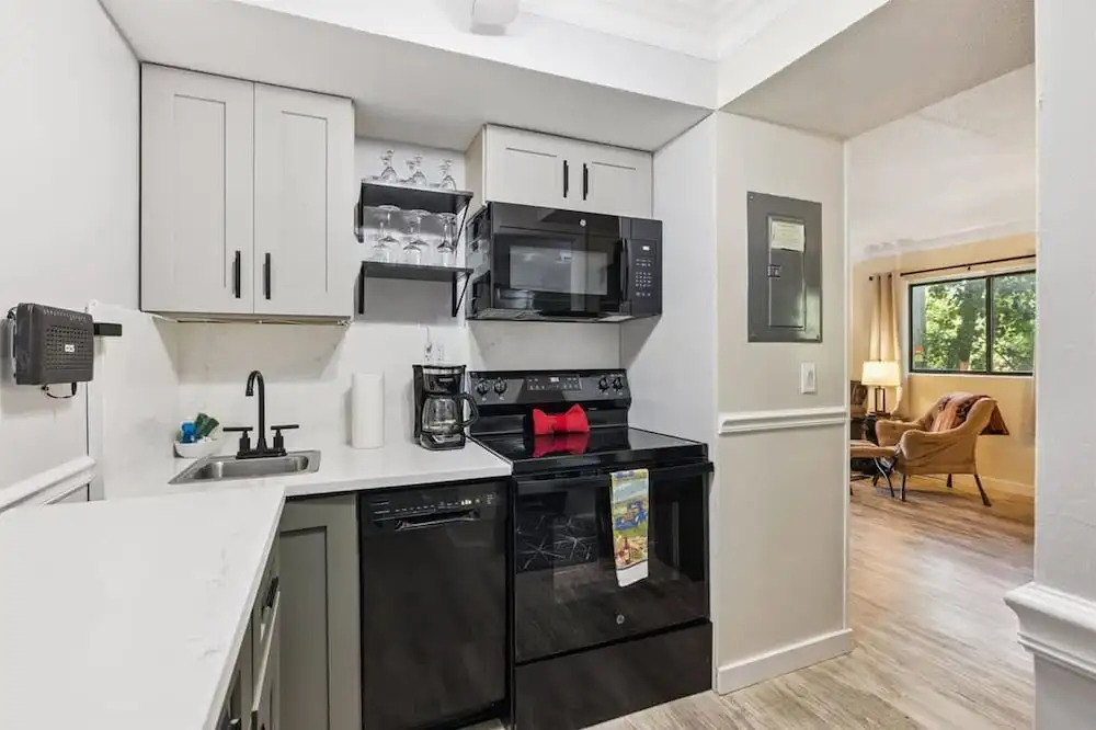 Baskins Creek 2BR Condo by Beyond Expectations With Balcony