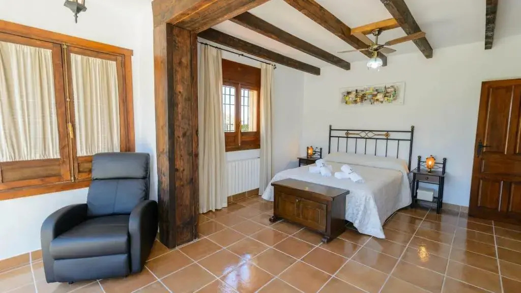 Casa Finca del Roble Antequera - La Higuera by Ruralidays