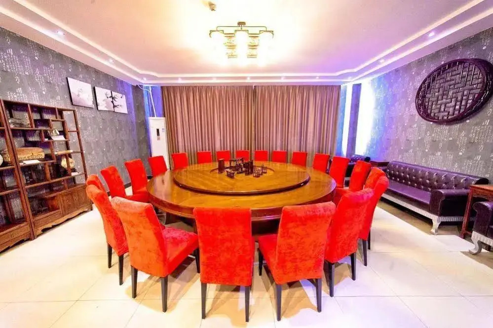 Tiger Hotel
