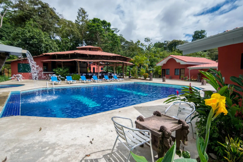 Pacific Paradise Resort
