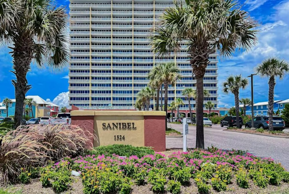 Sanibel 1204