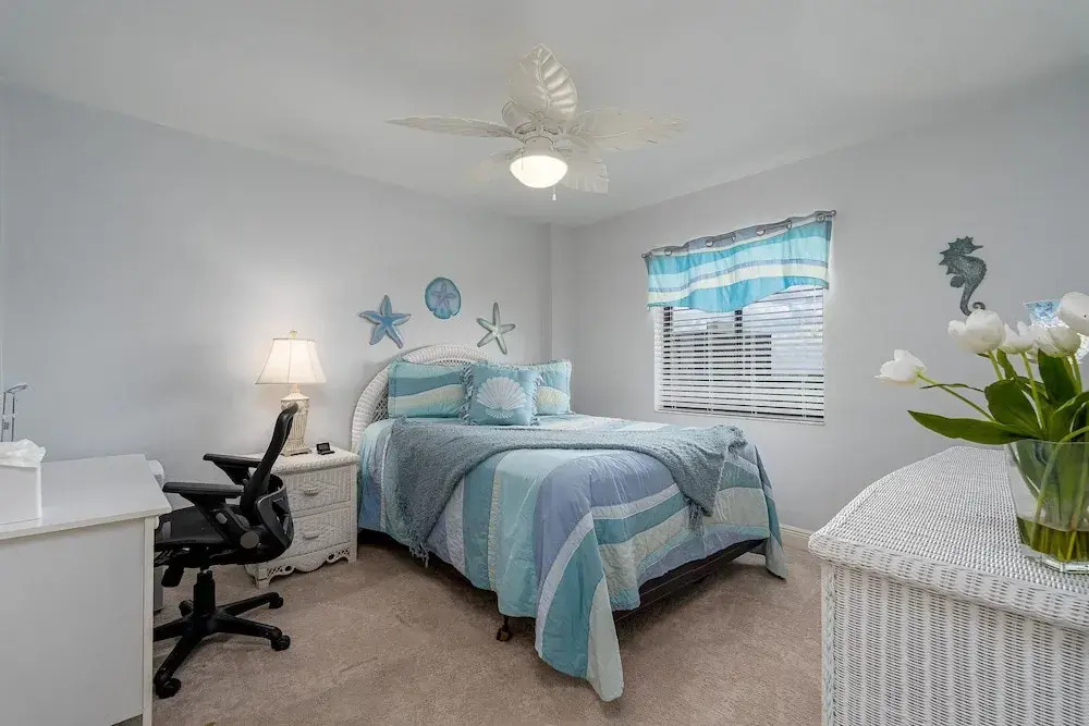 Welcome To Ambassador # 905 Penthouse 2 Bedroom Condo by RedAwning
