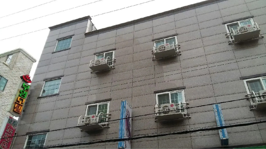 Booyoung Motel