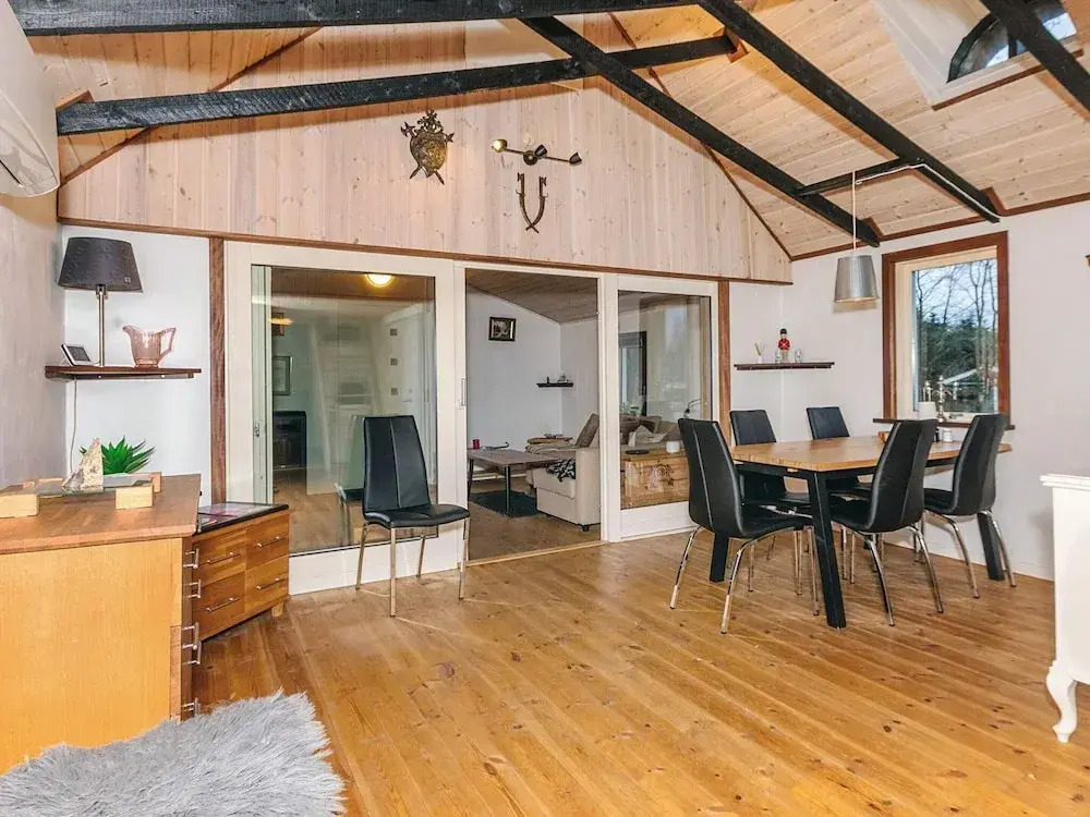 8 person holiday home in Farsø