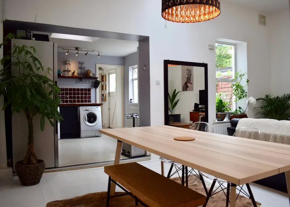 Dublin 2 Bedroom House With Garden