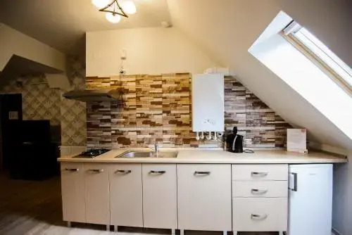 Cetate Residence